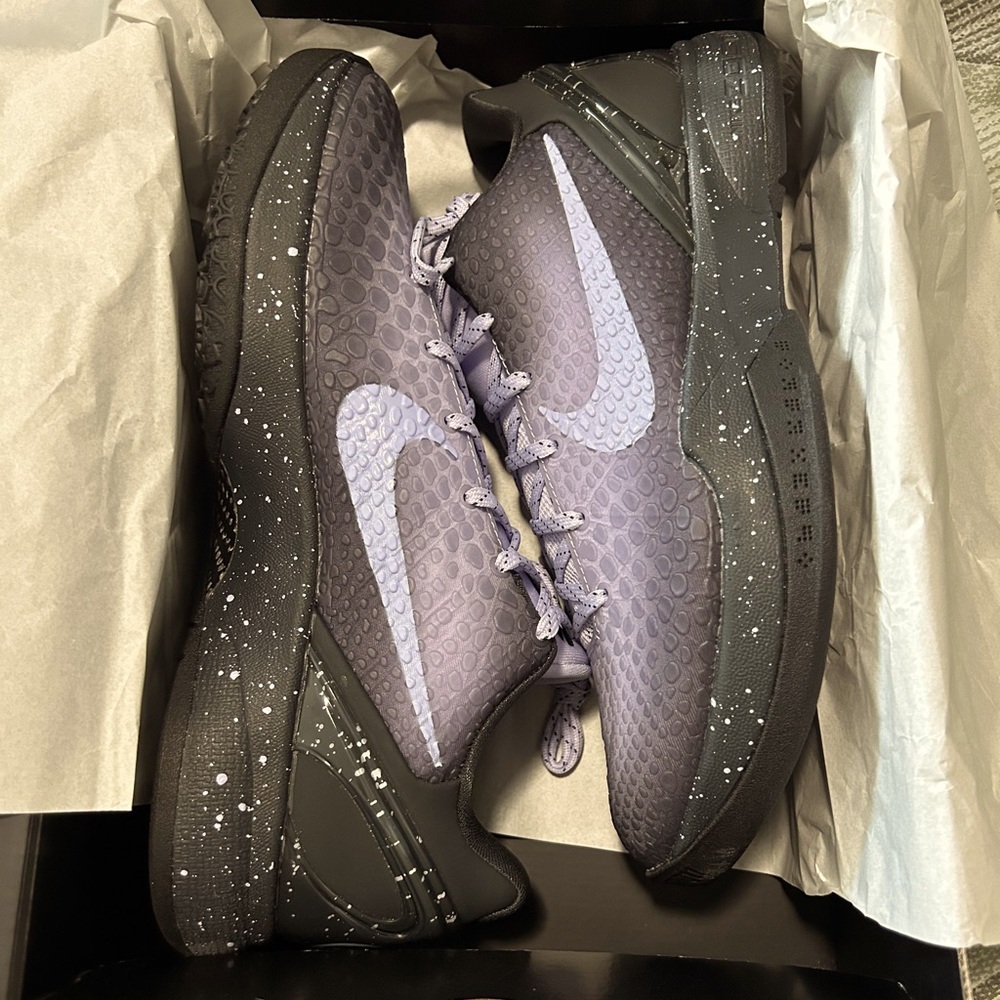 Brand new Kobe  Pronto EYBL